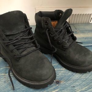 PREOWNED: Timberland Black Boots - size 10 toddler